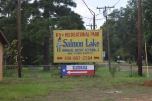 Salmon Lake Park Sign