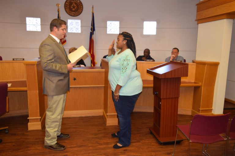 Beasley Sworn-in to Crockett City Council