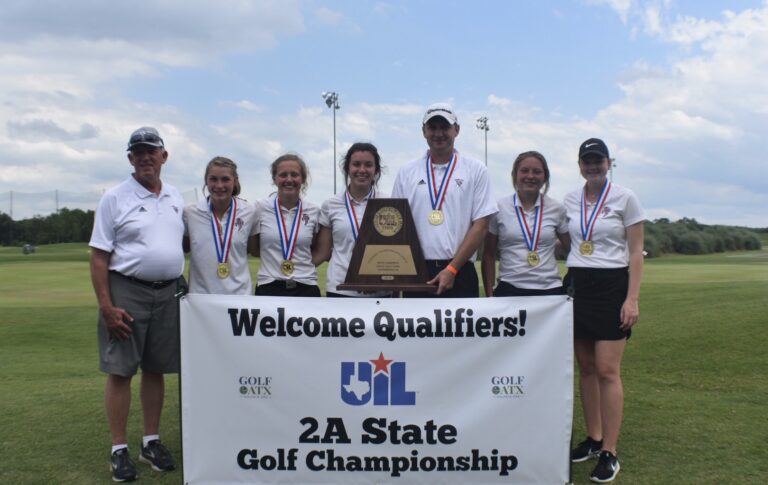Sandiettes Go Back-to-Back as State Golf Champs
