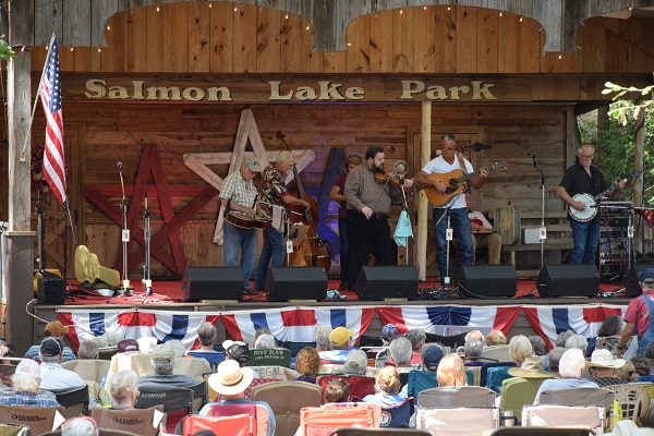 Bluegrass Festival Brings out Crowds, Supports Economy