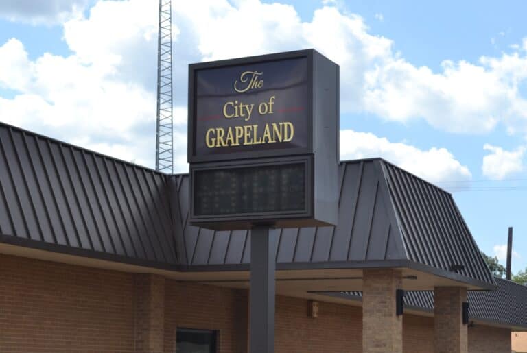 Grapeland City Council Approves Debt Consolidation