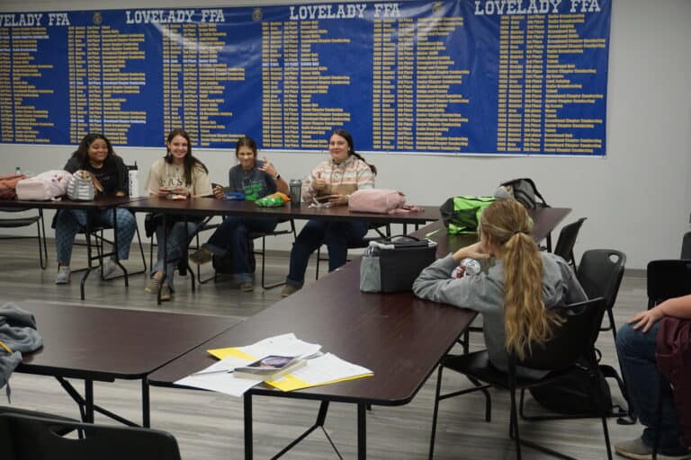 Lovelady Ag Students Appreciate Renovated Department 