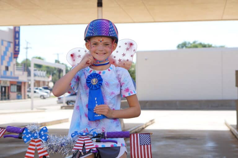 Crockett Area Chamber of Commerce Holds Patriotic Bike Contest Before Parade