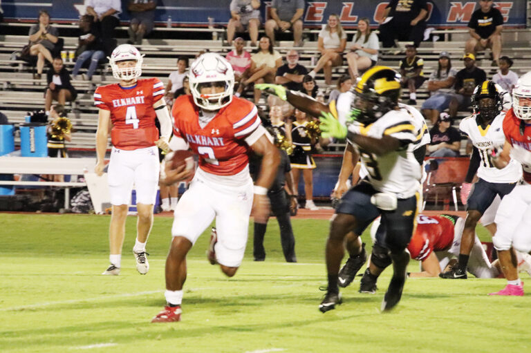 Elks Score 50 Points in Shutout Homecoming Victory